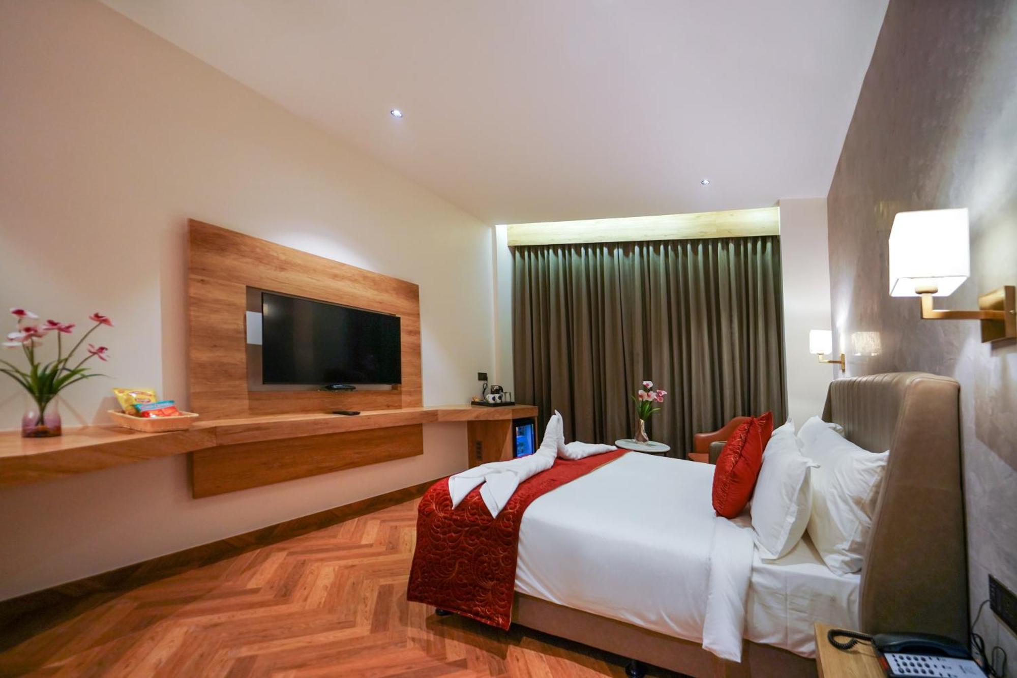 Hotel Park Inn Nellore - Near The Hospital & Highway Exteriör bild