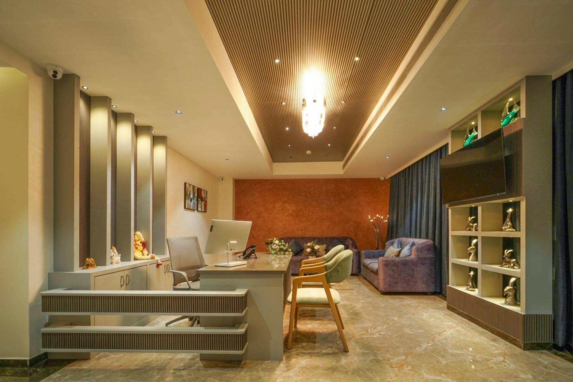 Hotel Park Inn Nellore - Near The Hospital & Highway Exteriör bild