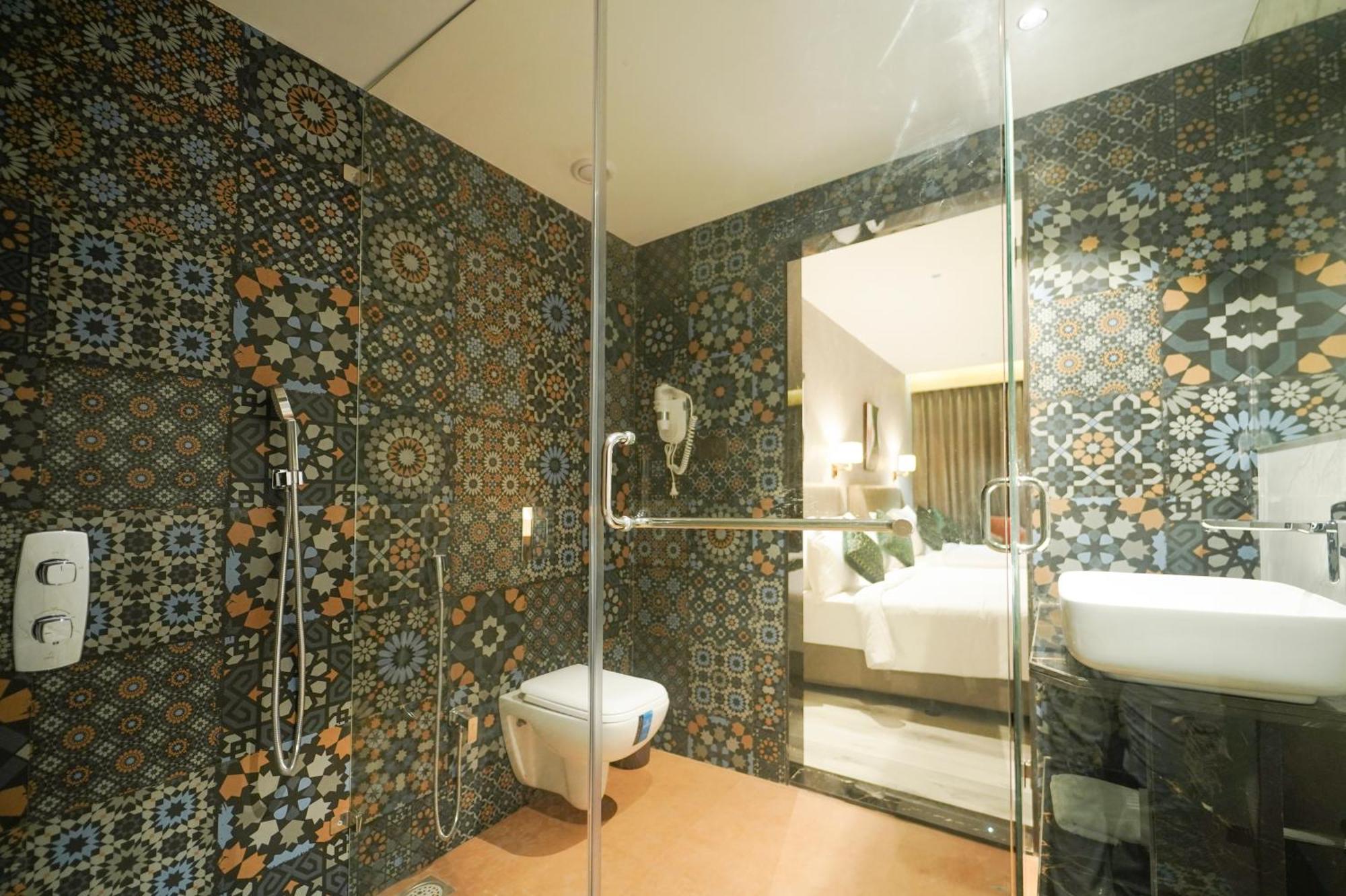 Hotel Park Inn Nellore - Near The Hospital & Highway Exteriör bild