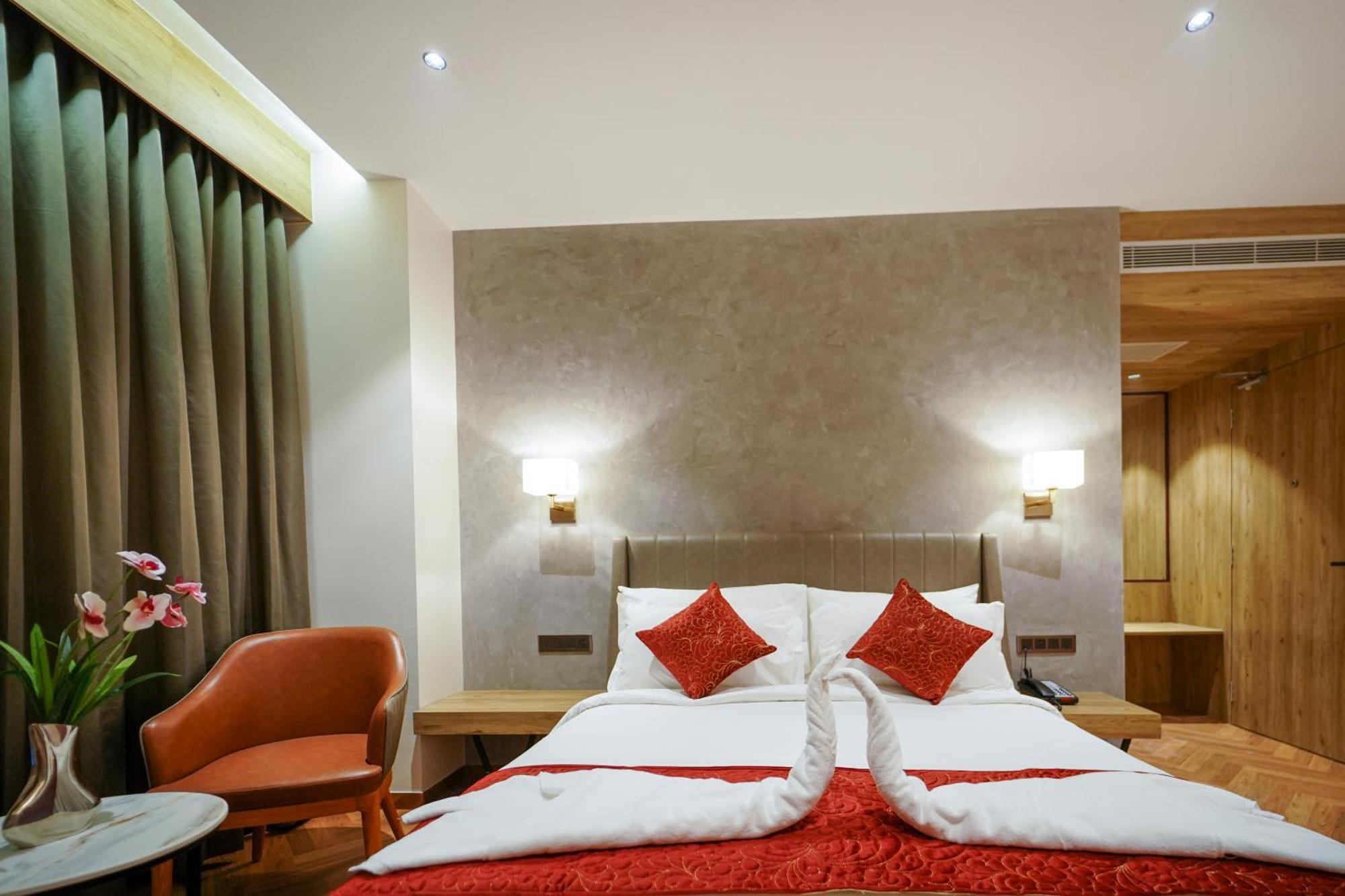 Hotel Park Inn Nellore - Near The Hospital & Highway Exteriör bild