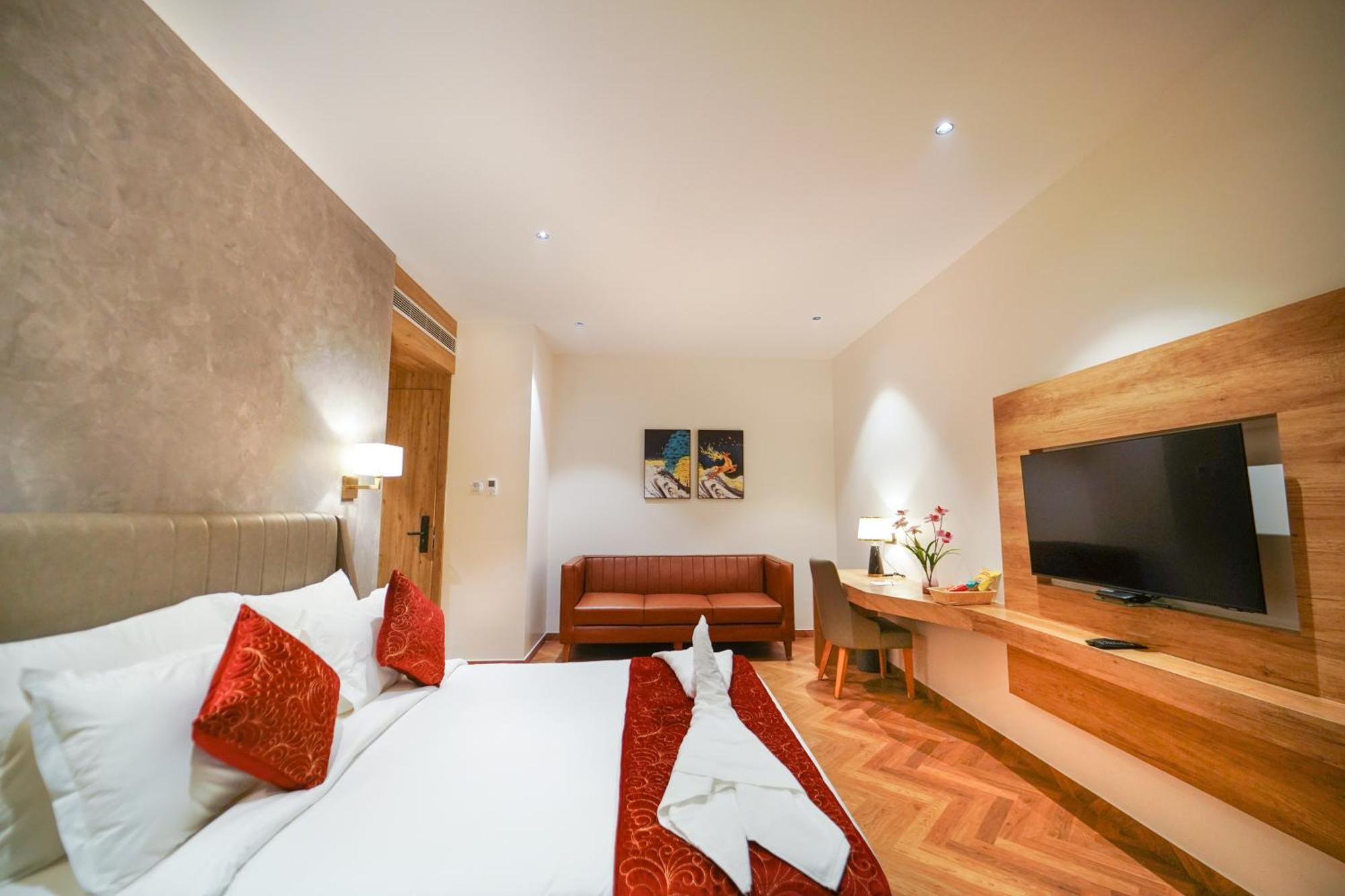 Hotel Park Inn Nellore - Near The Hospital & Highway Exteriör bild